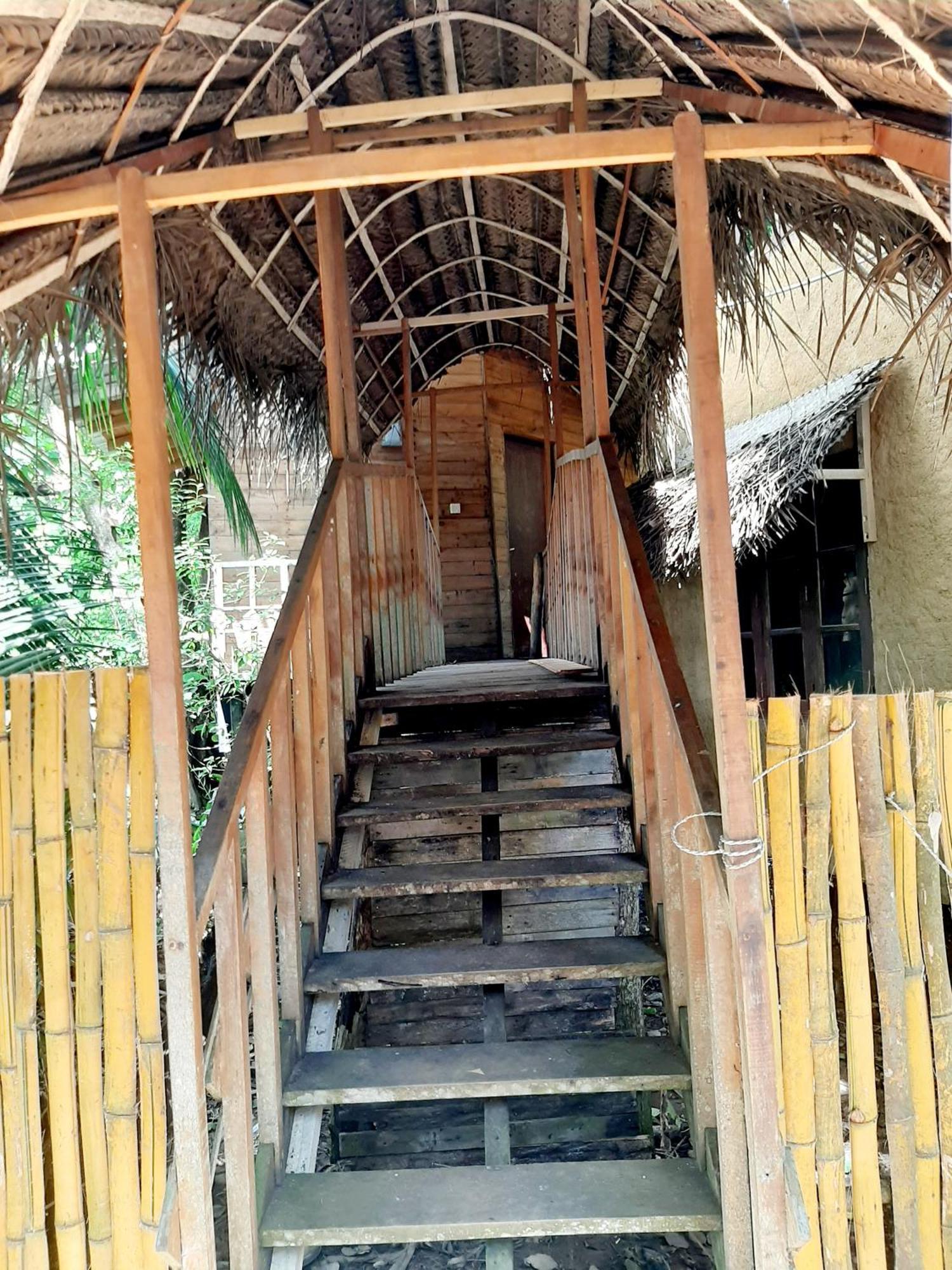 Maison d'hôtes Seasons Four Eco Friendly Treehouse à Matara Extérieur photo