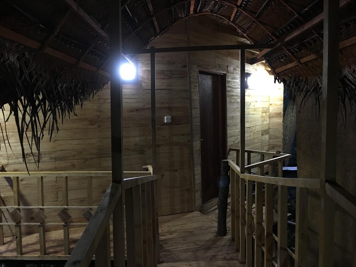 Maison d'hôtes Seasons Four Eco Friendly Treehouse à Matara Extérieur photo